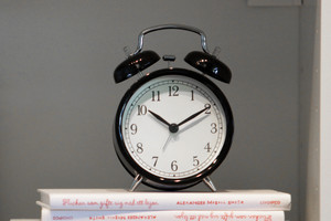 Laikrodžio sukimas nekenkia verslui, žala sveikatai nežinoma