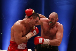 Boksas kovoja dėl svajonės: olimpiadoje – ringo profesionalai