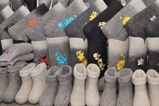 Sibiro benamius gelbės valdžios dalinami veltiniai