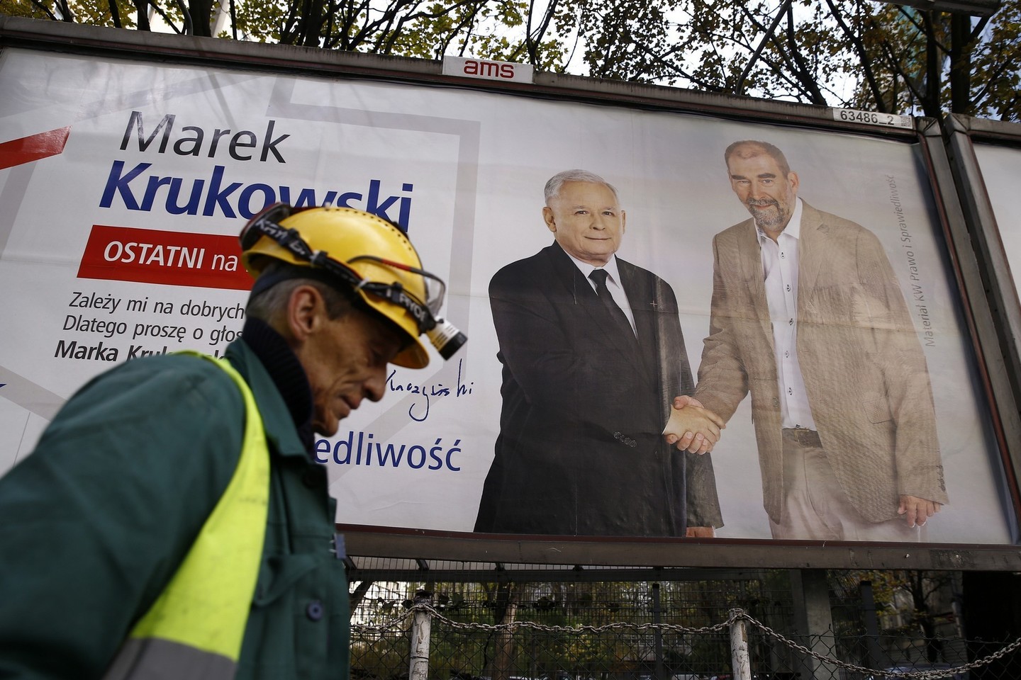Lenkijos valdžia žada daug, bet ekonomistai pažadus vadina nerealiais.