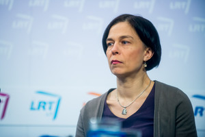 N. Putinaitė mugėje Just. Marcinkevičių prilygino A. Sniečkui?