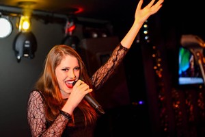 Štai kaip Šiauliai priėmė „X Faktoriaus“ žvaigždę M. Pundziūtę