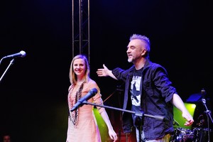 „Muzikos salės“ staigmena: I. Narkutė uždainavo su A. Mamontovu