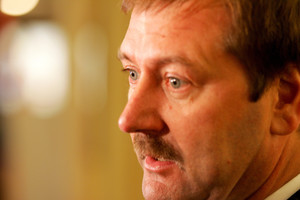 V. Uspaskicho santuokos šukėse – meilės romanų šešėliai