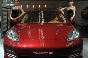 Tinkle – stambi žuvis, mausčiusi „Porsche“ ir BMW pirkėjus