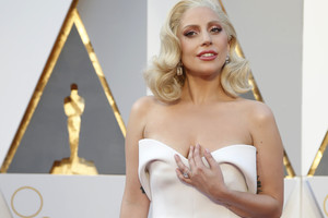 Lady Gaga „Oskarus“ pavertė mitingu prieš seksualinę prievartą