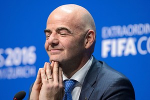 Pasaulio sporto savaitė. FIFA vadovas ir teniso lyderio liga