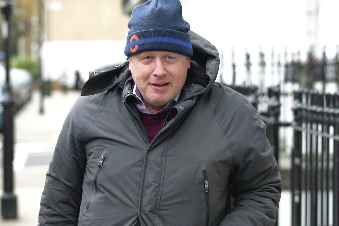 Po Londoną pėsčiomis vaikščiojantis ir dviračiu į darbą važinėjantis B.Johnsonas populiarumu nusileidžia tik premjerui D.Cameronui.