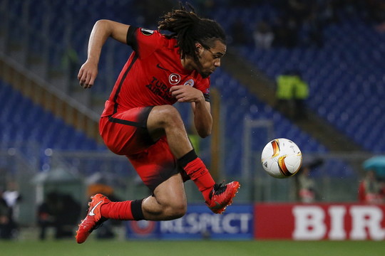 Stambulo „Galatasaray“ klubas pašalintas iš UEFA turnyrų