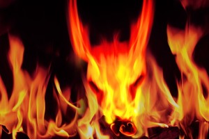 Malavyje minia sudegino septynis asmenis, įtartus raganavimu