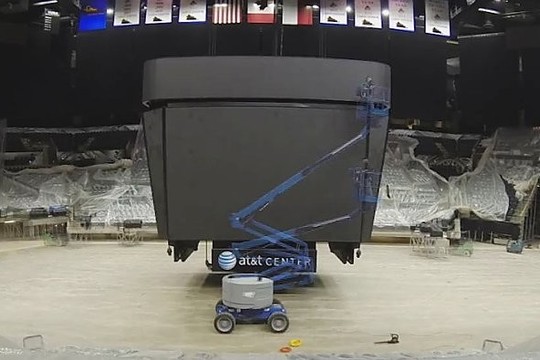 „Time lapse“ filmuke – rodeo arena pradėjo pulsuoti krepšiniu