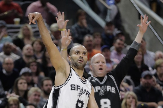 Tik antras klubas: „Spurs“ jau turi vietą NBA atkrintamosiose