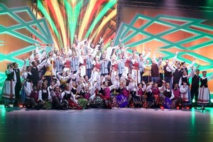 „Kadagio“ projekte V. Cololo pasirodys su savo dukra