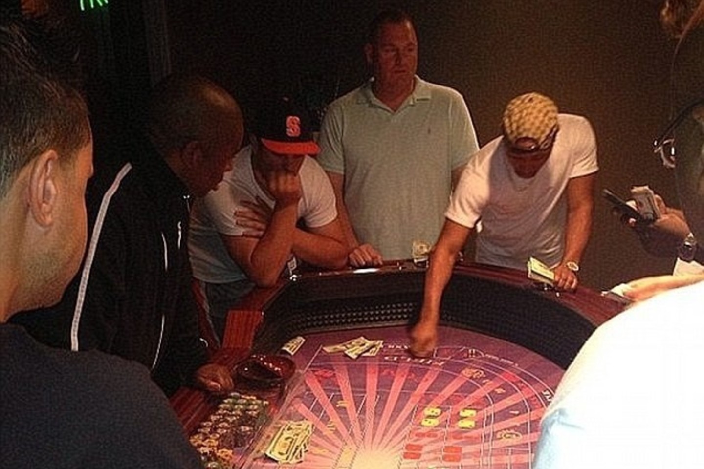 Namuose reperis įsirengė kazino.<br>„Instagram“ nuotr.