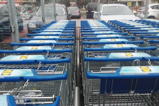 Pastatui-vaiduokliui išaušo paskutinioji. Į jį nusitaikė „Lidl“