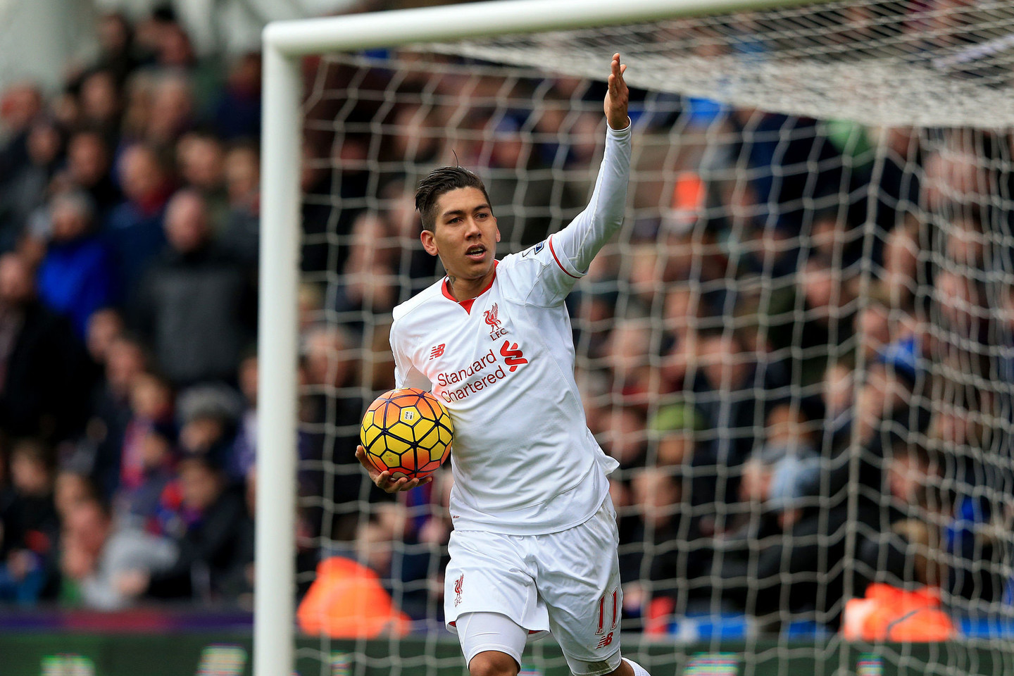 R.Firmino išgelbėjo Liverpulio ekipą.