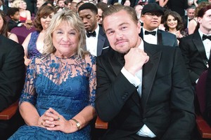 Širdžių daužytojui Leonardo DiCaprio deimantų verta tik motina