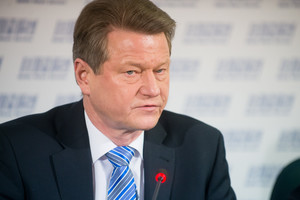 Rolandas Paksas – prieš STT