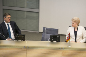 Puolami kairieji trauktis nebegali. Už nugaros – rinkimai