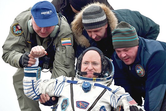 Po metų kosmose – išsiilgto gryno oro gūsis