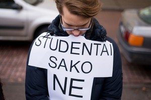 Pedagoginiai universitetai: mokslo kalvė ar pinigų siurbykla?