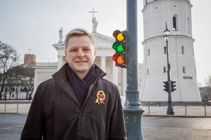 Kovo 11-osios proga Vilniuje šviesoforai švies kaip trispalvė