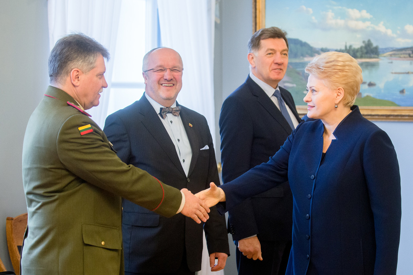 Prezidentūroje susitiko Valstybės gynimo taryba.
