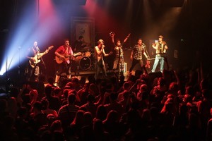 „Gogol Bordello tribute“ temperamentas vėl drebins Vilnių