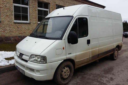 Pasienyje su Latvija sulaikyta vietnamiečių migrantų grupė