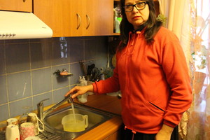 Į sunkiai sergančią klaipėdietę vandens tiekėjai įsikibo nagais