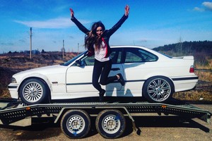 Gražuolė Kotryna Kniežaitė: tobulas poilsis – slydimas su BMW