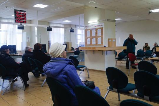 „Sodra“ įkvėpė giliau – biudžeto deficitas šiek tiek sumenko
