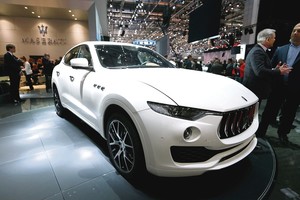 Visureigių populiarumas virsta nesustabdoma banga