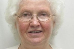 Į laisvę išėjo senjorus viliojanti „interneto juodoji našlė“