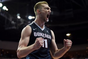 Domanto Sabonio kelyje – buvęs Carmelo Anthony universitetas