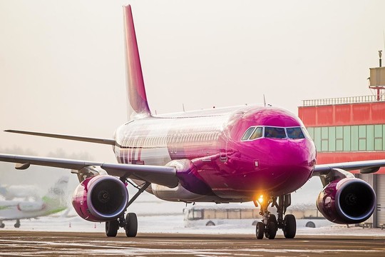 Palangos oro uoste – pirmasis aviakompanijos „Wizz Air“ skrydis