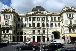 Valdžia nusprendė: Jonas Basanavičius stovės prie filharmonijos