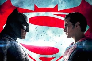 Dėl teroro išpuolių „Betmanas prieš Supermeną“ premjera – kukli