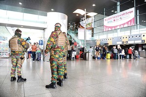 Teroras Briuselyje atvėrė oro uostų Europoje silpnybes