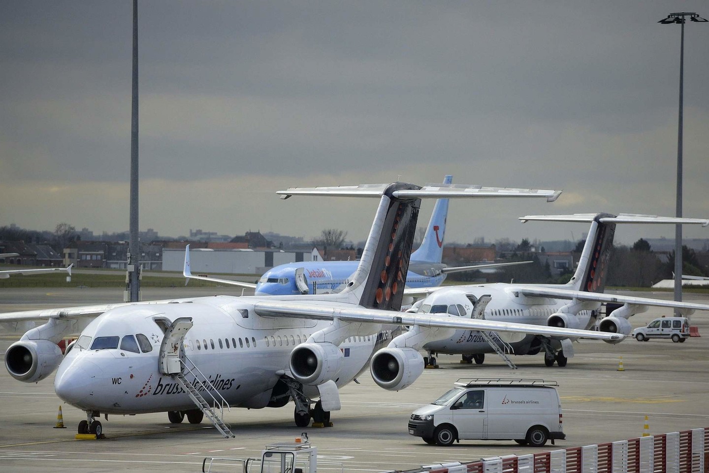 Skrydžiai į Vilnių buvo nutraukti po antradienio teroro akto Briuselio oro uoste.<br>AFP/Scanpix nuotr.