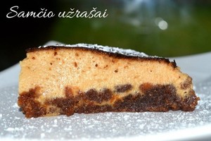 Nugalėtojo vardo vertas pyragas su maskarpone ir karamele