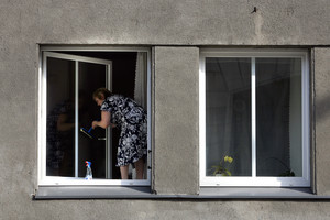 Nemaloniausia prieš šventes valyti langus? Ši gudrybė tobula