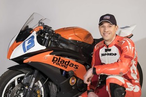 Patyręs lenktyninkas treniruotes trasoje prilygino kovos menams