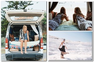 Lyg iš atviruko: keliaudamos dvynės įamžina pasakiškus vaizdus