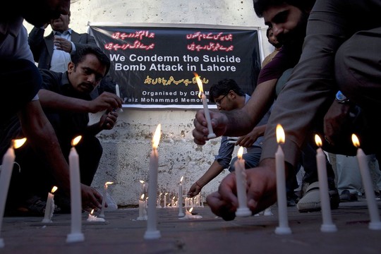 Po išpuolio Pakistane policija sulaikė šimtus įtariamųjų