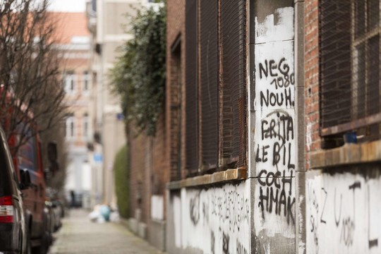 Džihadistų žinutė jaunimui: „Kodėl nekovojus prieš vakariečius?“