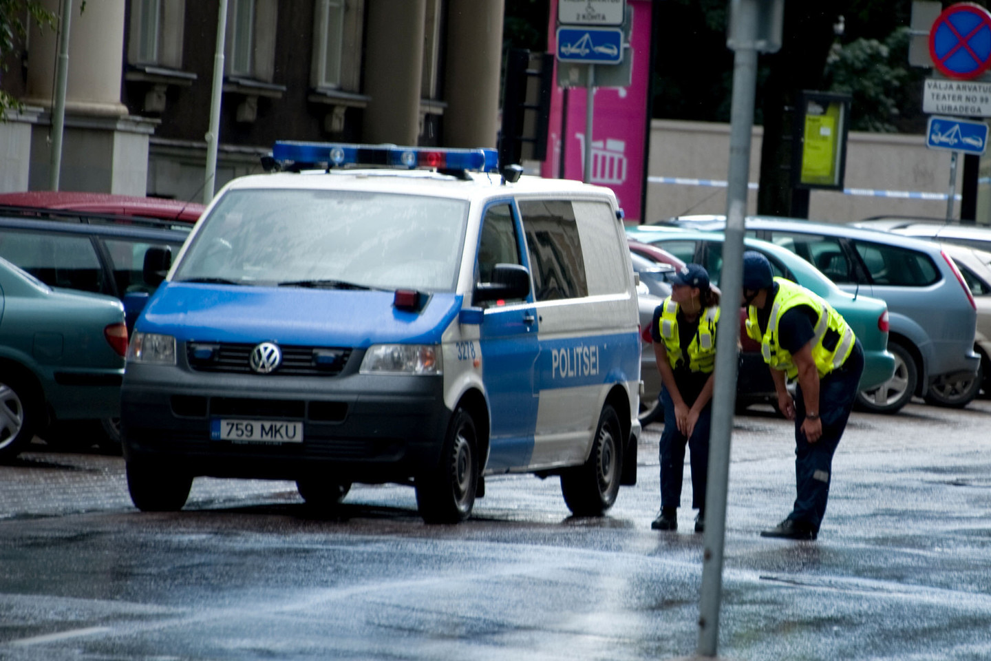 Estijoje greičio viršytojai baudžiami net už minimalų nusižengimą.<br>AFP/Scanpix asociatyvi nuotr.