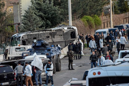 Turkijoje – stiprus sprogimas, žuvo 7 pareigūnai