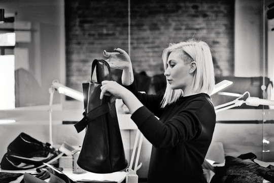 Pavyzdys Lietuvos dizaineriams: „Gėda pelėda“ sėkmės istorija