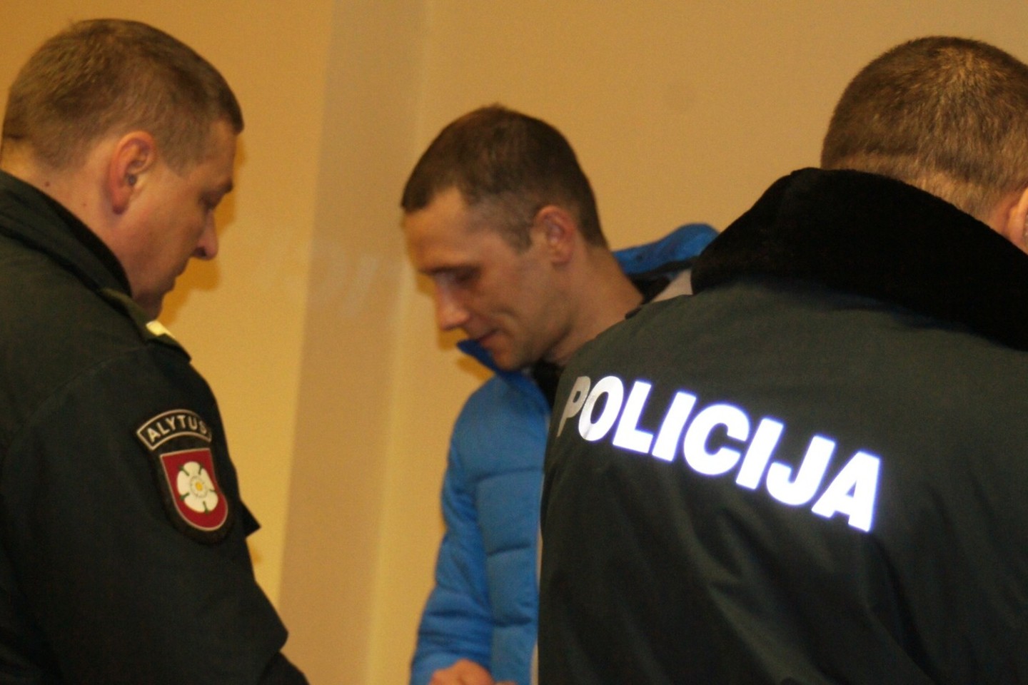 Teisiamasis V.Ažukas.